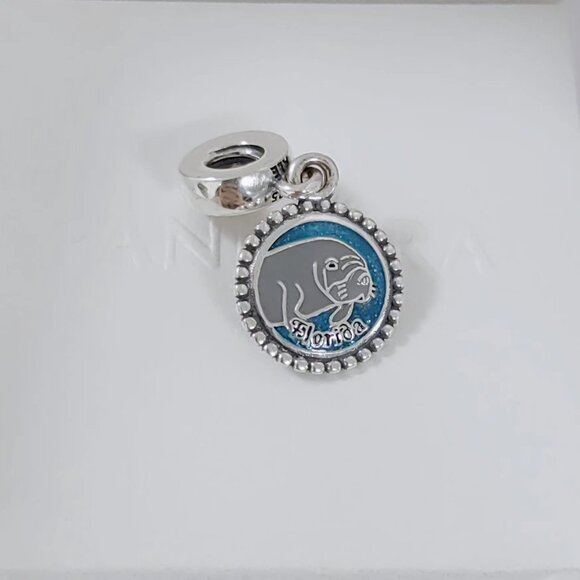 Pandora Florida Sea Manatee Exclusive Dangle Charm with box - Picture 6 of 6